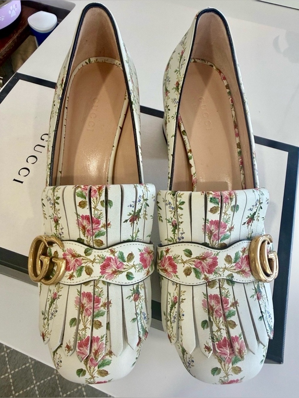GUCCI  Marmount  White Floral Leather Loafers with Pink Roses and Gold GG